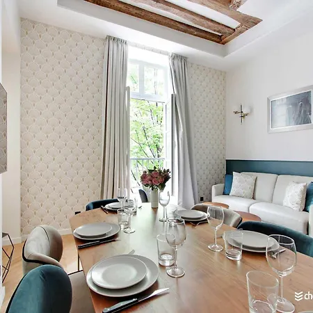 Stylish - 2br 6p - Le Marais * Paryż